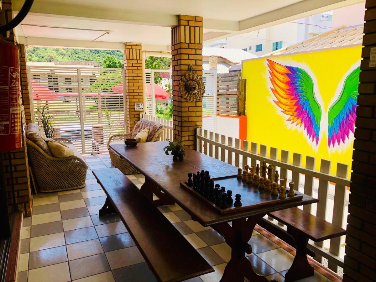 Quatro Ilhas Beach Hostel Bombinhas Exterior foto